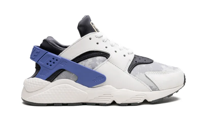 Nike Huarache Air Huarache 'Social FC'